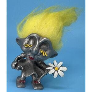 1992 PEWTER GIRL TROLL Daisy Flower Yellow Hair Rawcliffe Troll Dolls Very Rare